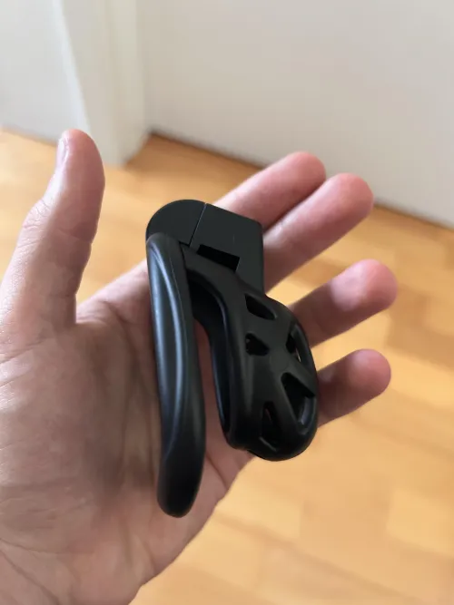 Need someone who locks me by FeatureVast6137