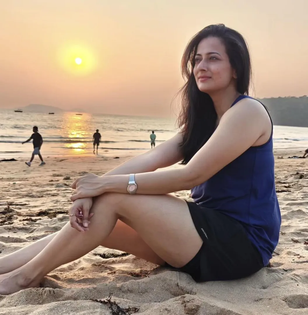 Neha Janpandit posted by Sorry-Turnover8920