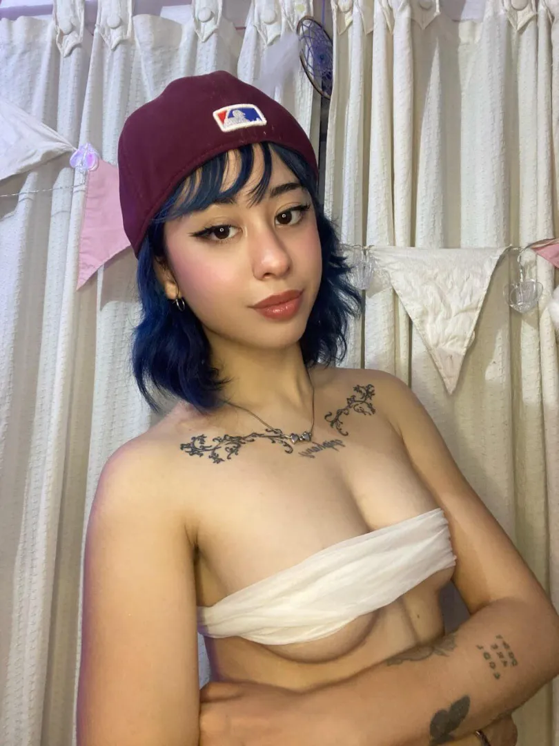 neon haircolored bros are a vibe posted by peachyChu_