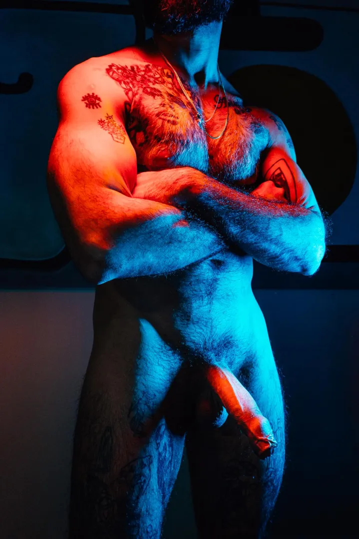 Neon Vibes posted by fatbackstroke