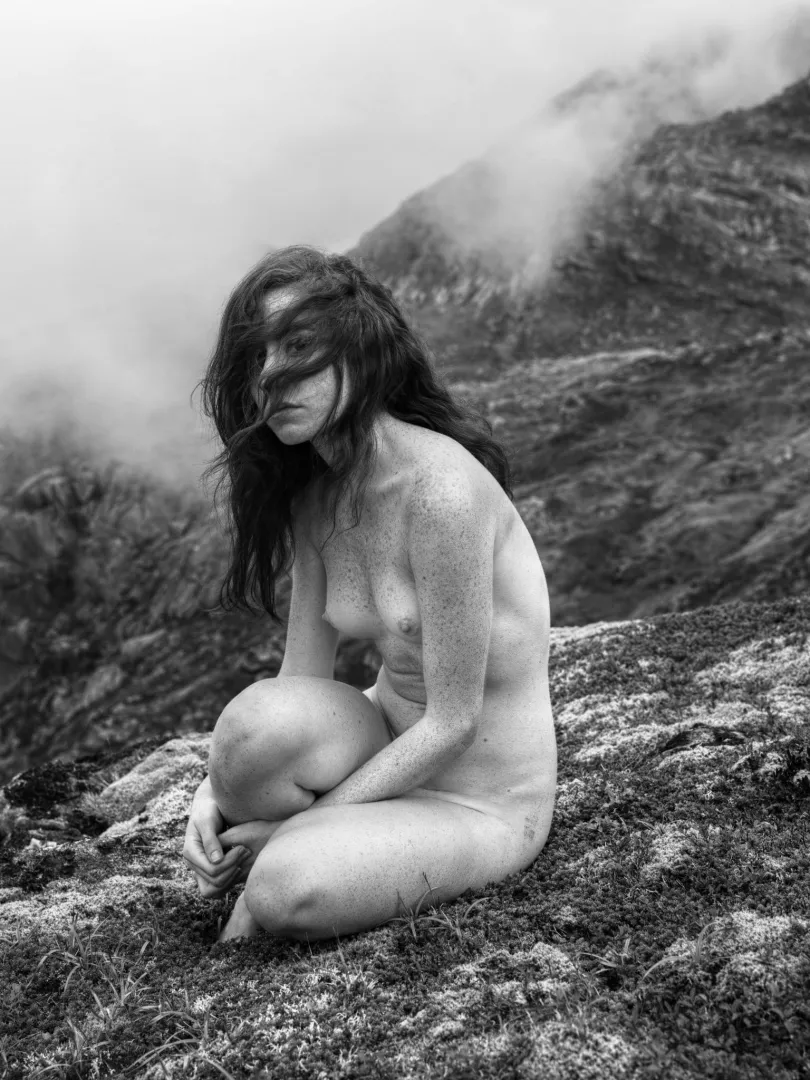 Nest, by Korbinian Vogt posted by Gothmoggie