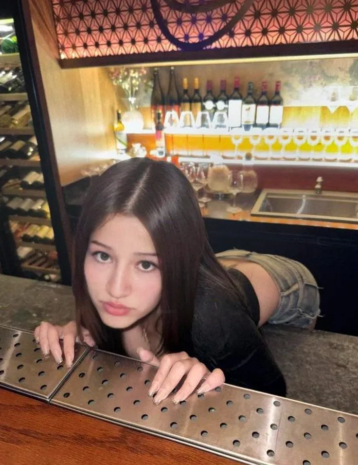 neutral vibes captured posted by DepartmentGlobal6702