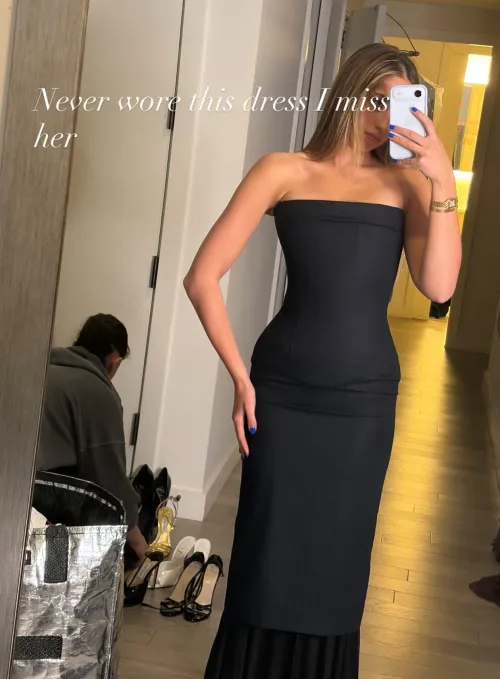 'Never wore this dress I miss her' - IG March 2026 by trixotica