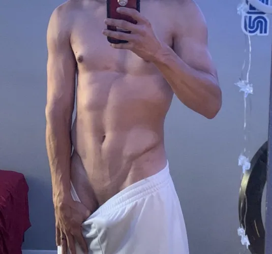 New here how’s everyone doing? by NobodyImportant4215