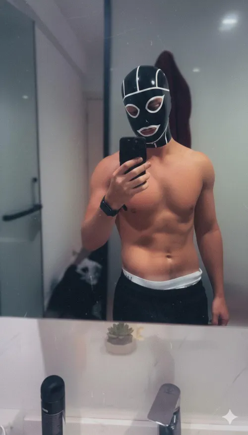 New hood, what latex should I pair it with? by RiskyRubber_