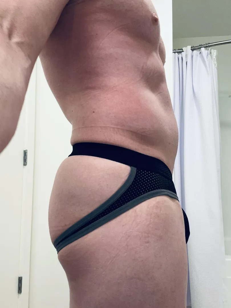 New jock posted by dpking19831
