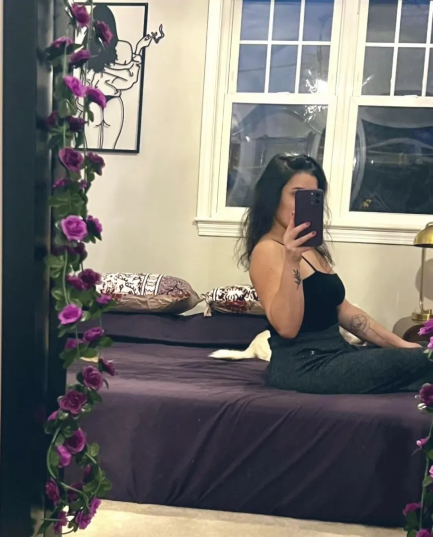 new month • full moon • endless simp cash posted by MsRose26