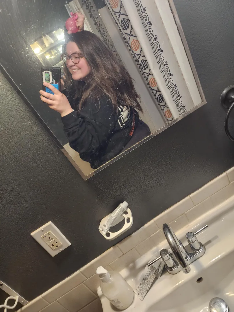 New outfit ✨️ posted by italianslavegiril