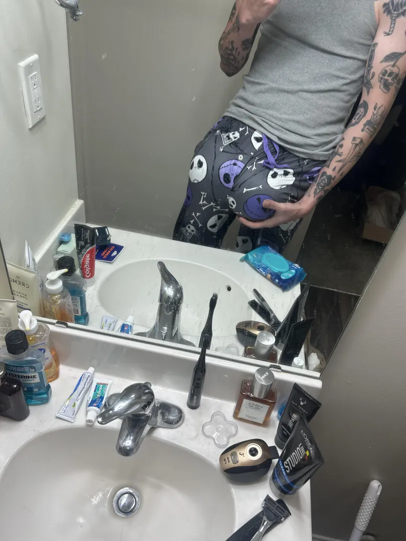 New pants what we think? posted by Different-String-169