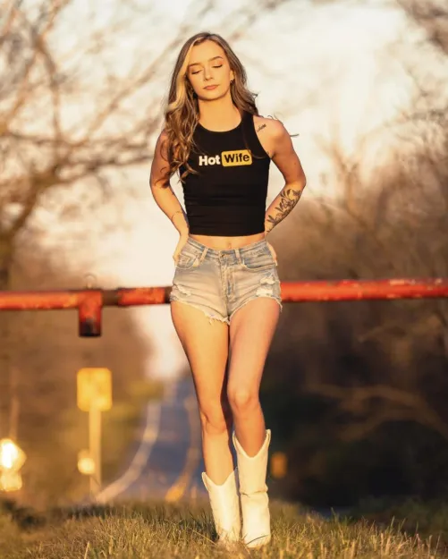 new post & follow @emily.graceexo by Relevant_Maybe2500