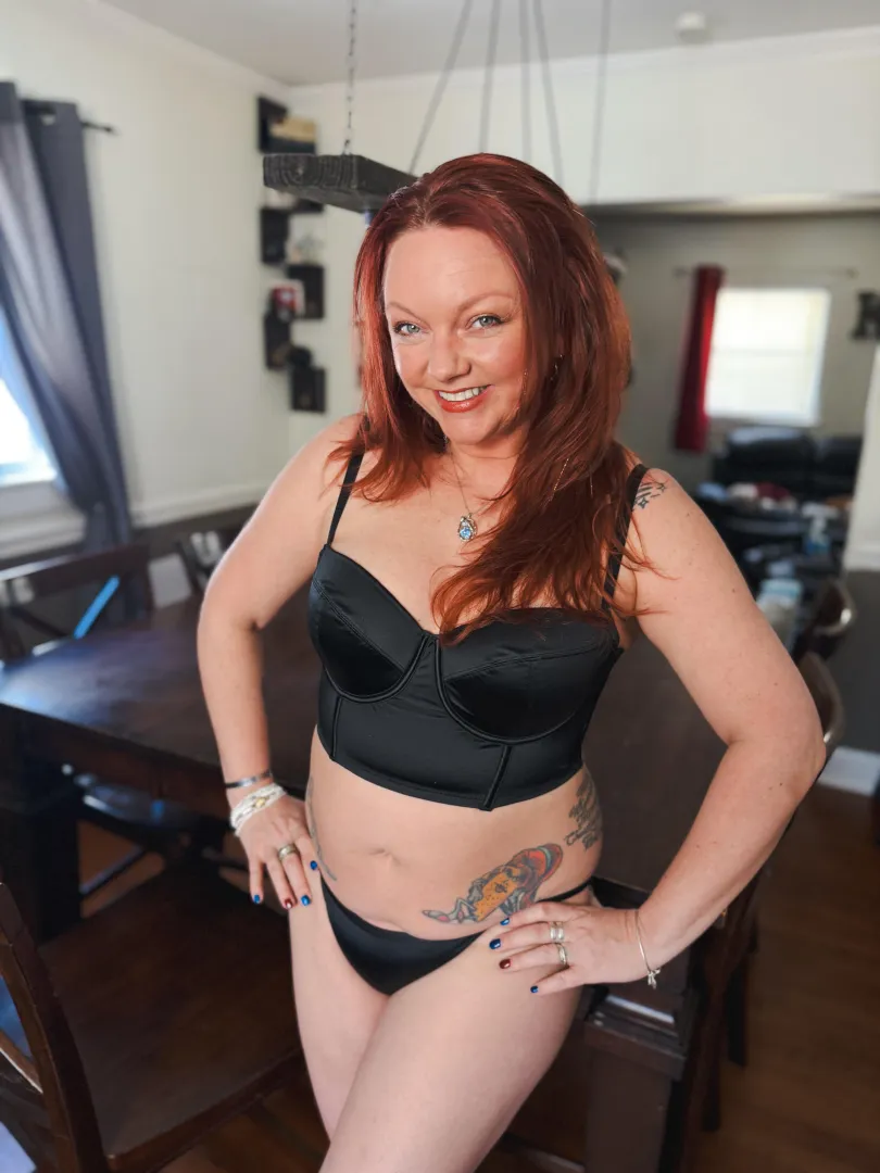 New satin set posted by toomanydawncollins