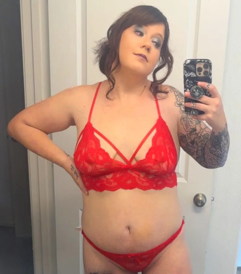 New Set, I’m loving the red posted by IvoryInk666