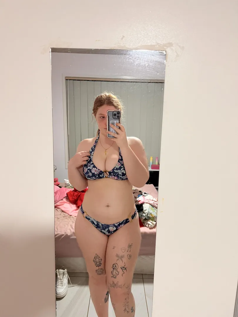 New suit  posted by xoDaisyDeb