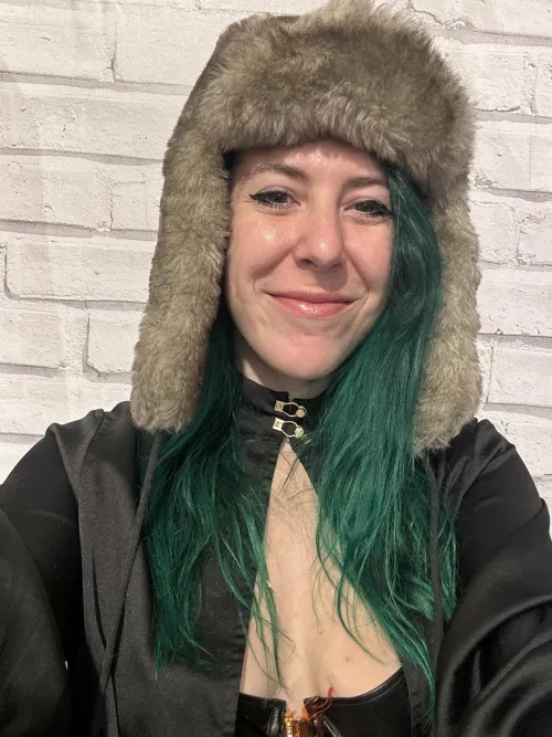 Nice and warm by sirenskiss3