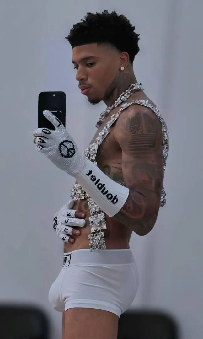 NLE Choppa posted by Dull_Distribution914