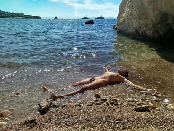 No anxiety, no stress, just freedom. by camarche