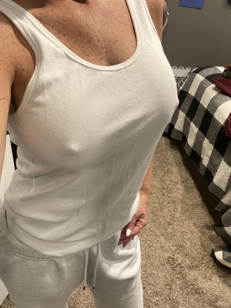 No bra needed posted by Lotsoffun2024