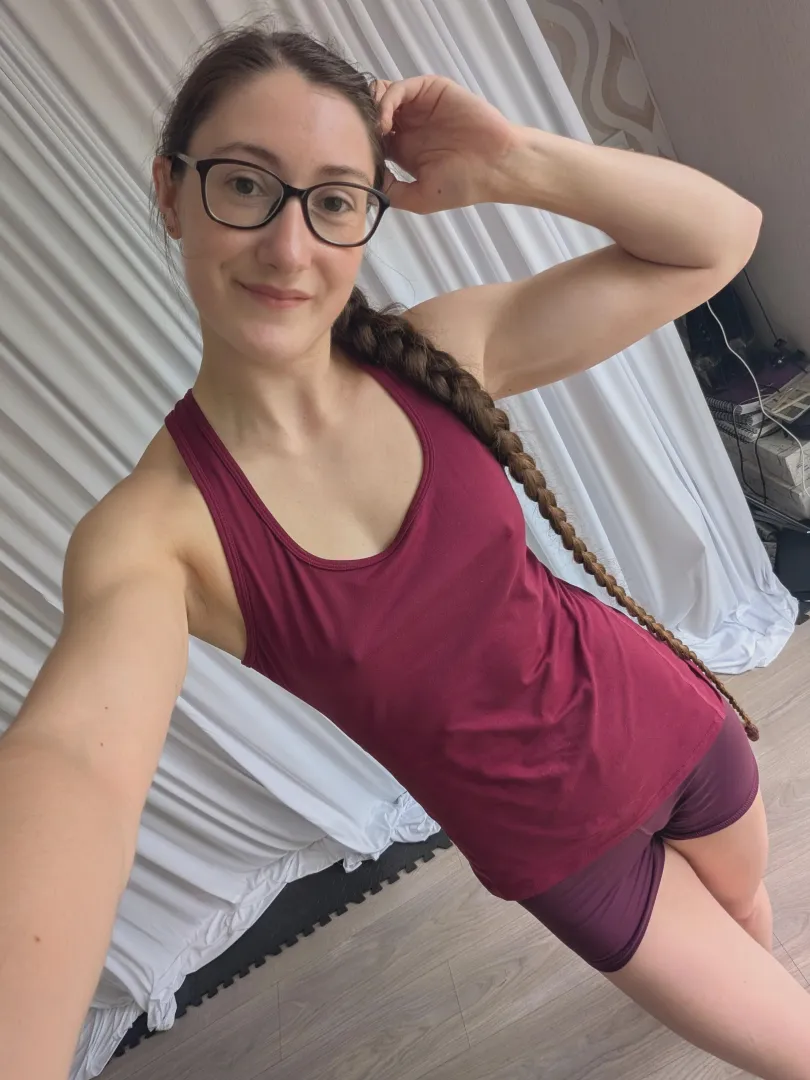 No bras allowed in my home gym posted by SirenSasha_336