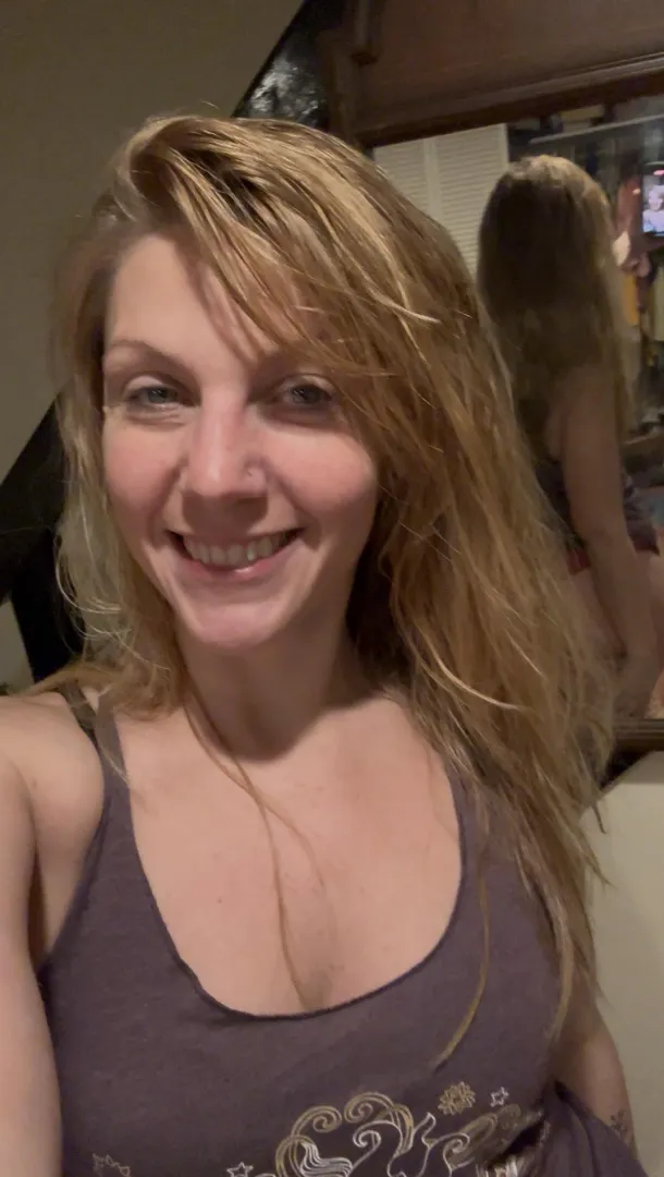 No crazy filters and make up and whatever the hell else F39 just feeling myself posted by NoraVines