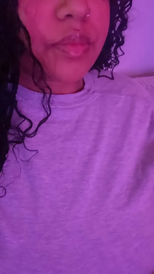 No makeup today :) posted by etherealvenusx