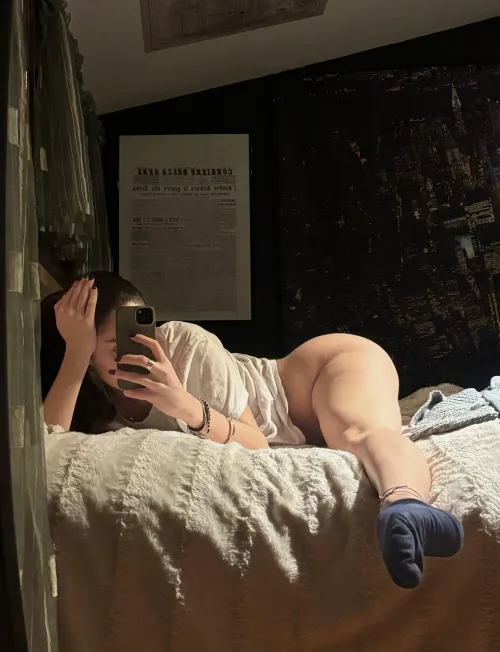 no panties for easier access by splitsgirl