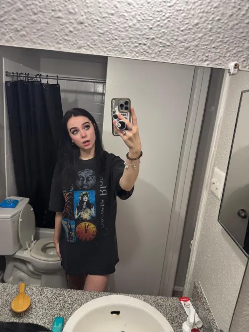 no pants no pants by stellablazeee