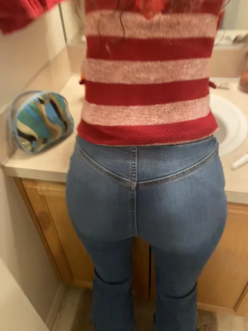 No pocket jeans by Bootyintel