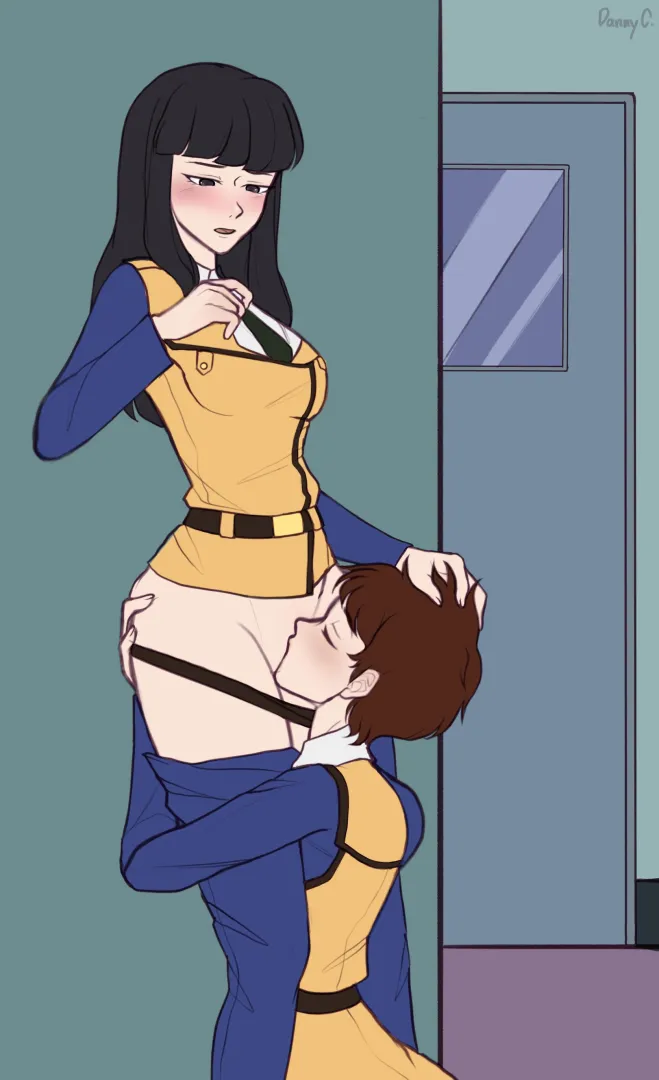 Noa pulled her coworker Kanuka into the hall mid-shift, to get a quick snack. [Patlabor] (u/dannycnela_) posted by AcepilotZero