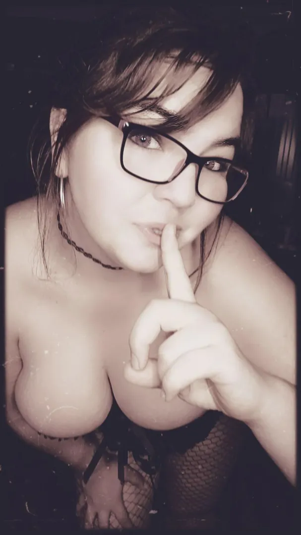 Nobody needs to know your House Cleaner is watching your married cock stroke for me ;) posted by SassyGoddess_0517