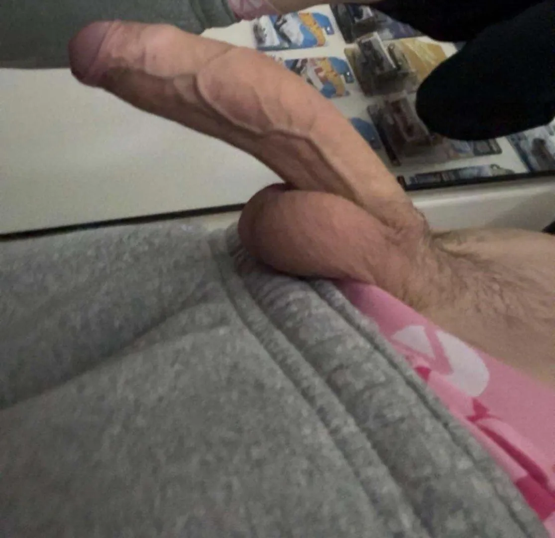 noen norske jenter som vil ha denne kuken? posted by One_Juggernaut4319