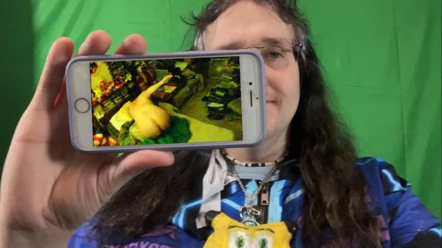 Not gonna lie folks, I think we got some decent meme potential with this new photo Chris posted by mail_on_sunday