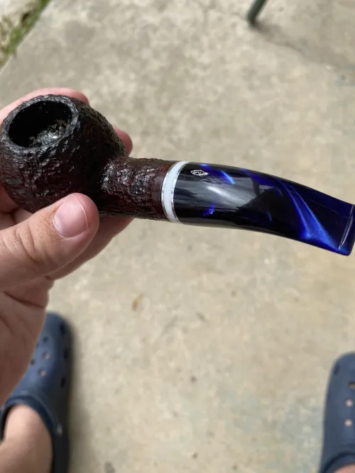 Not new to pipe smoking, but my first post here by GoldArdeo69