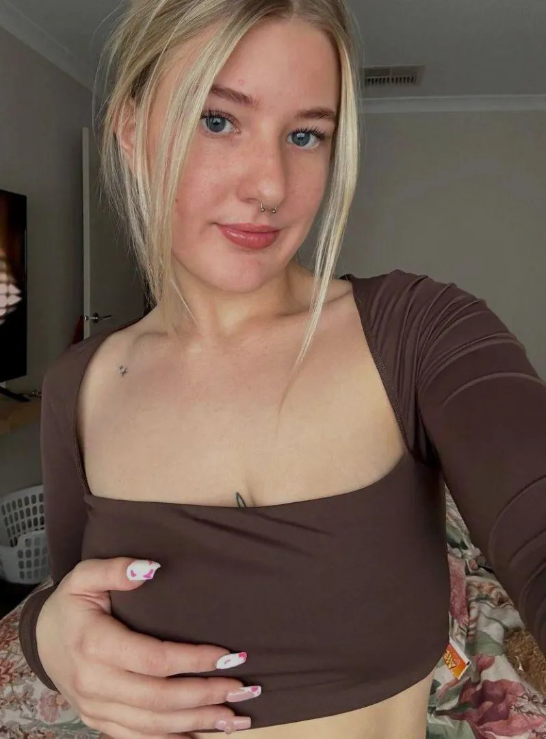 not serious just pretty posted by innocentshaelah