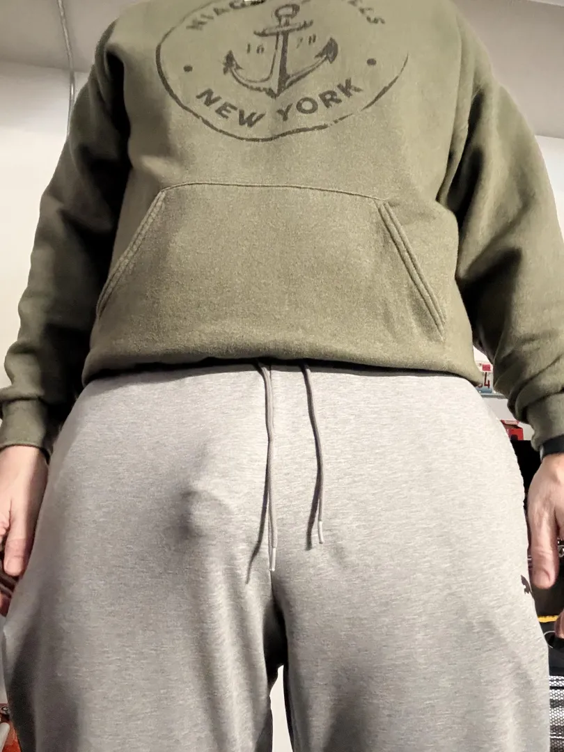 Not that inconspicuous (48) posted by Proud_Wallaby4119