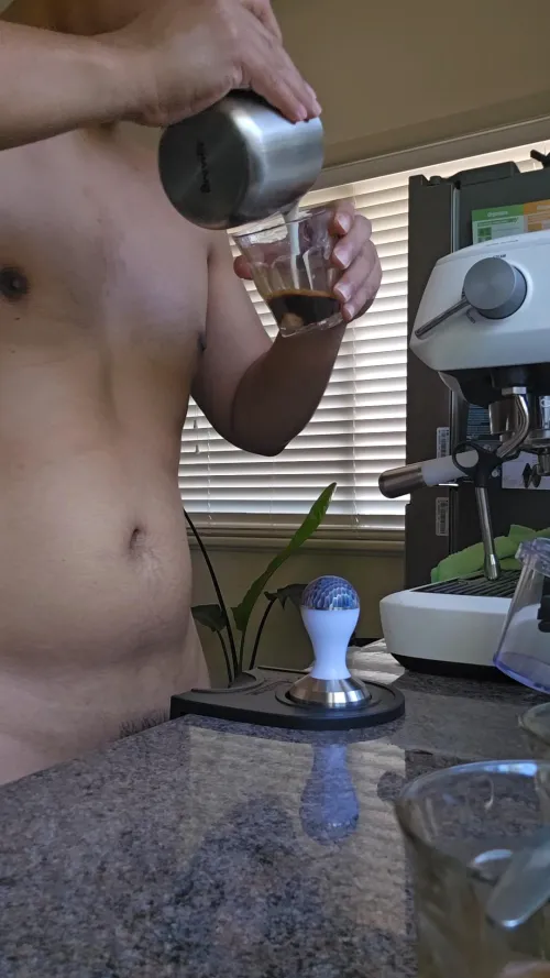 Nothing but good coffee and good vibes!☕ Happy Sunday! by incognito_tinker