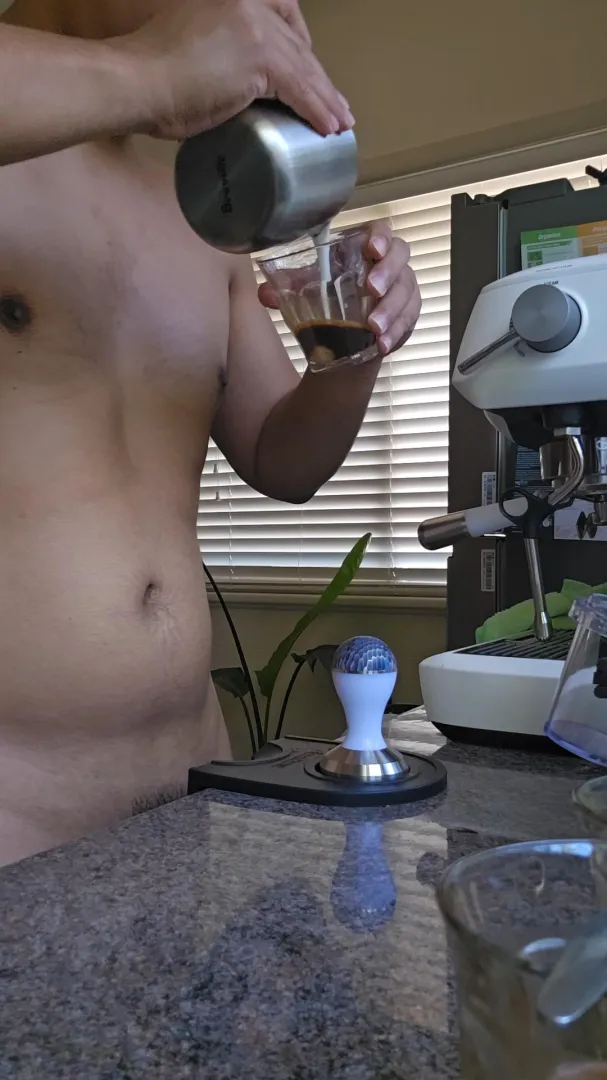 Nothing but good coffee and good vibes!☕ Happy Sunday! posted by incognito_tinker