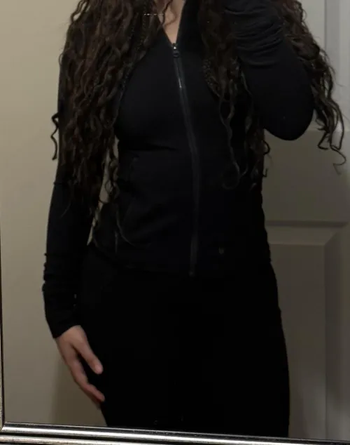 nothing special by prettysashaxo