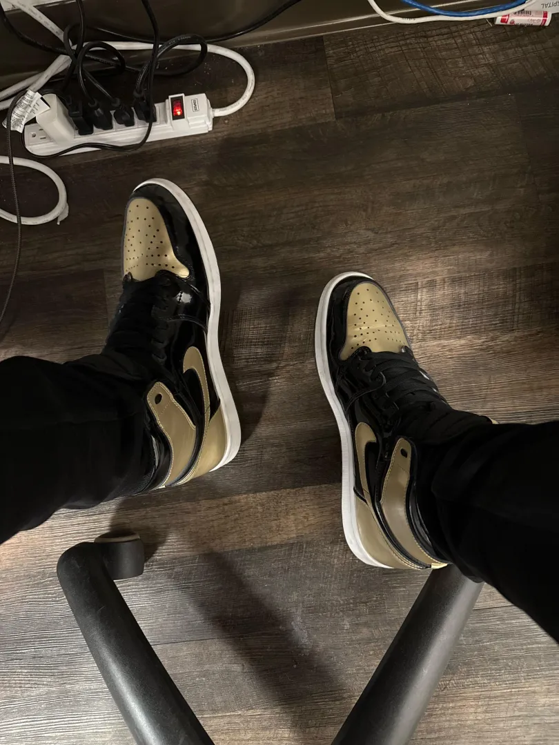 NRGs at the office posted by Metalsneakers