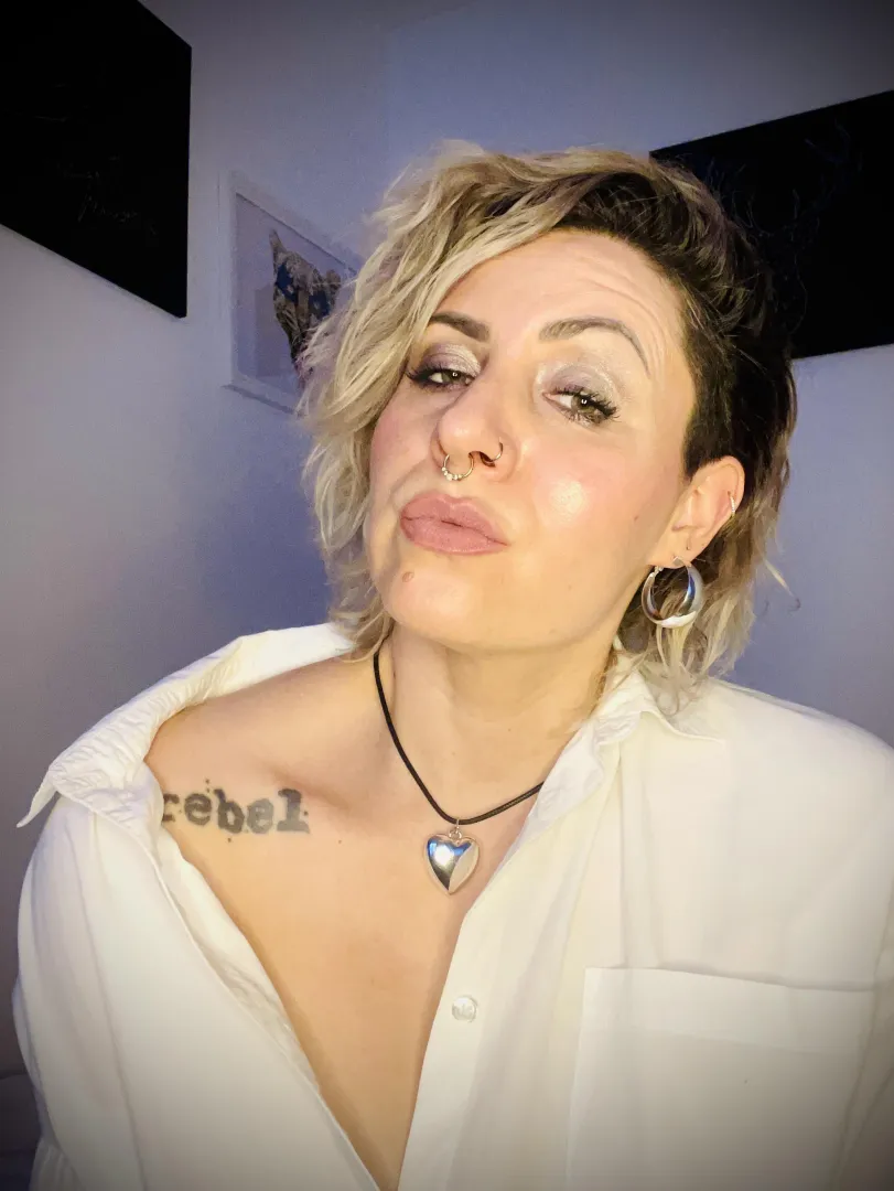 Nude&rude  posted by Reah_Ruin