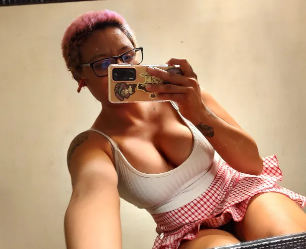 Nueva aquí by LatePhase1870