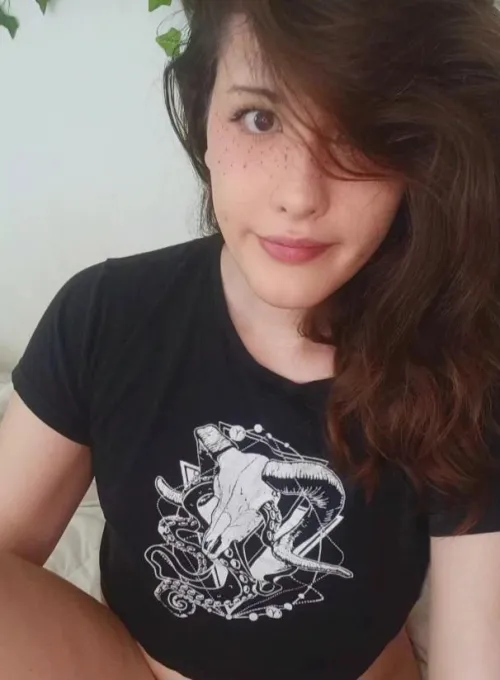 Nyxxx696 ⭐️⭐️⭐️⭐️⭐️ Great Transbeauty vid. Shes very cute to watch and cute to watch her masturbate. She just masturbates mostly but she also has a butt plug in and spreads her legs so you can see it. Watching the pleasure on her face by Sasu035