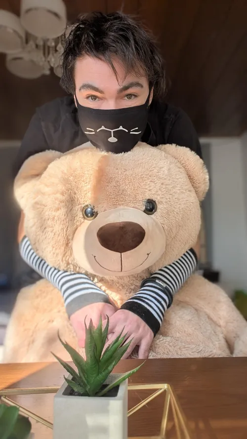 Nyyya :3 bester Freund by DatabaseMaster2832