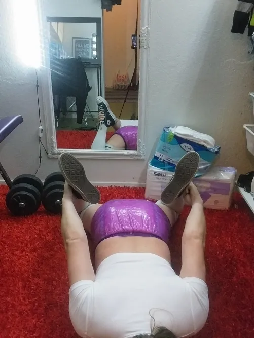 Någon dominant tjej som vill utnyttja och förnedra en sissy? by Sissyslav88