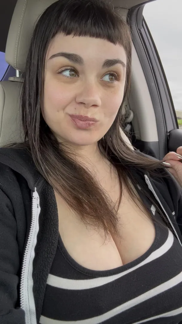 O makeup or bra in public  posted by BigSlutTinyToes