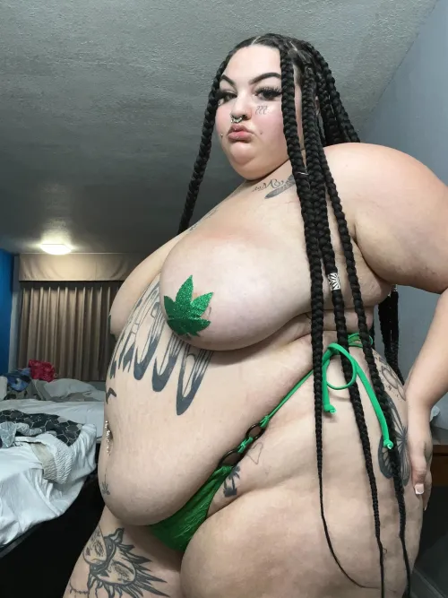 Obsessed with how big I keep getting! by hadespaynes