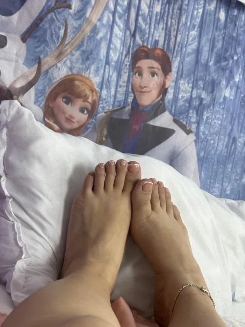 [Oc] do u like my feet by Upstairs_Ad_5355