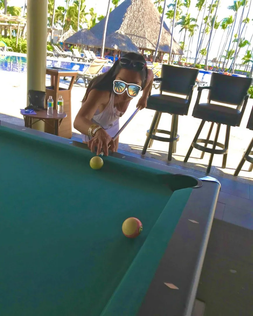 (OC) Playing pool with me is fun posted by Nay-Yay
