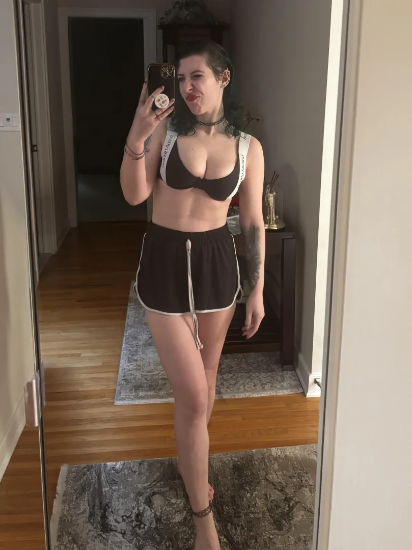 Ofc the fit's all black posted by sirenskiss3