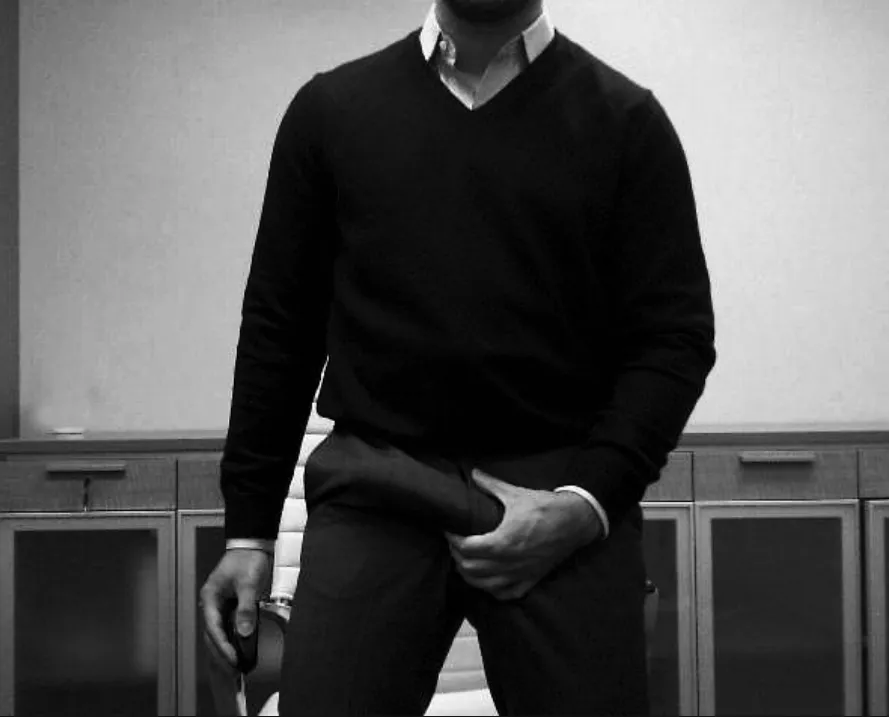 Office dress code posted by canadian_sir