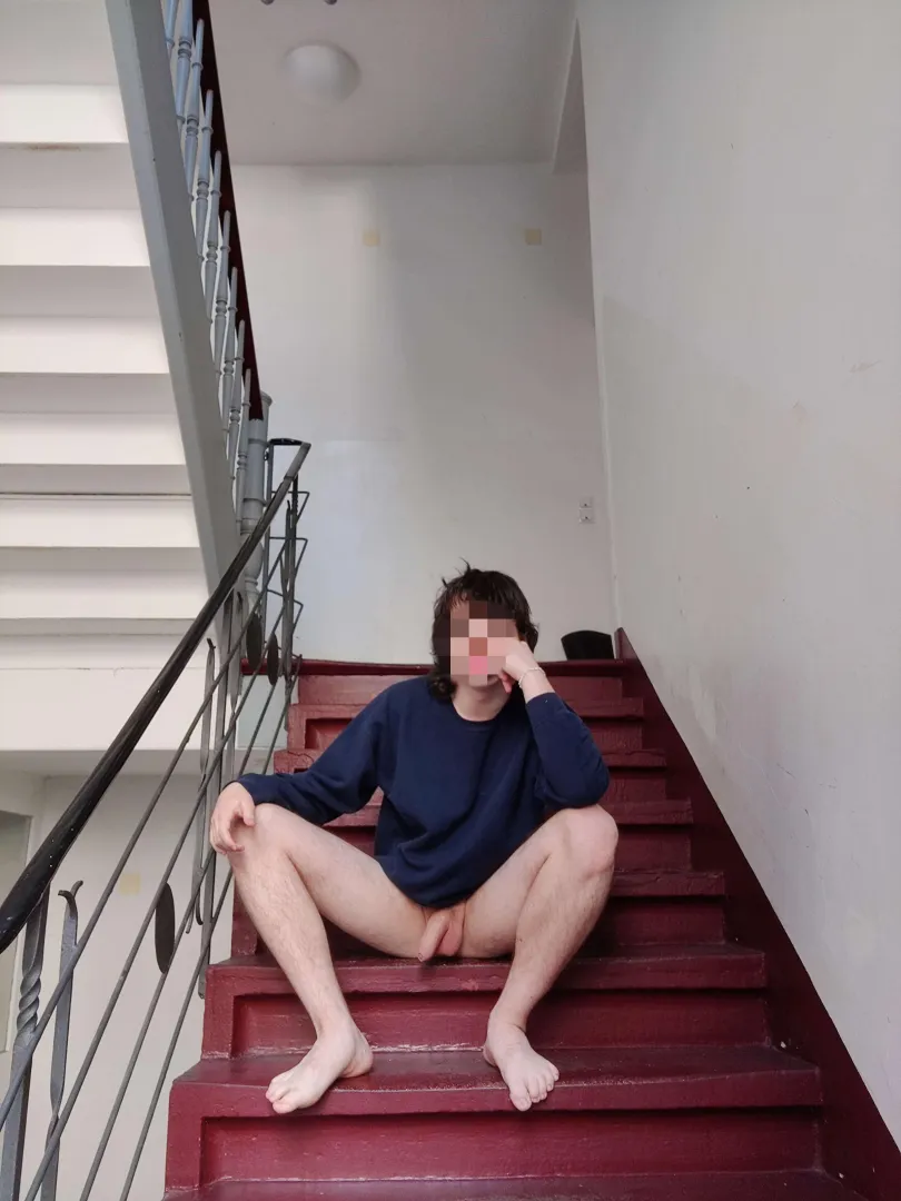 oh hey there! posted by rekonvaleszenzz